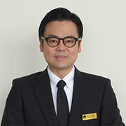 �����L��